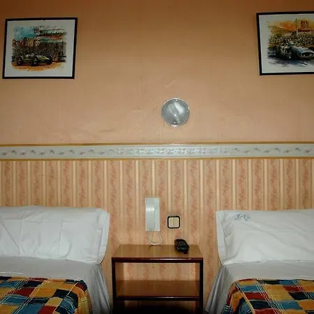 Venecia Guest house 2*